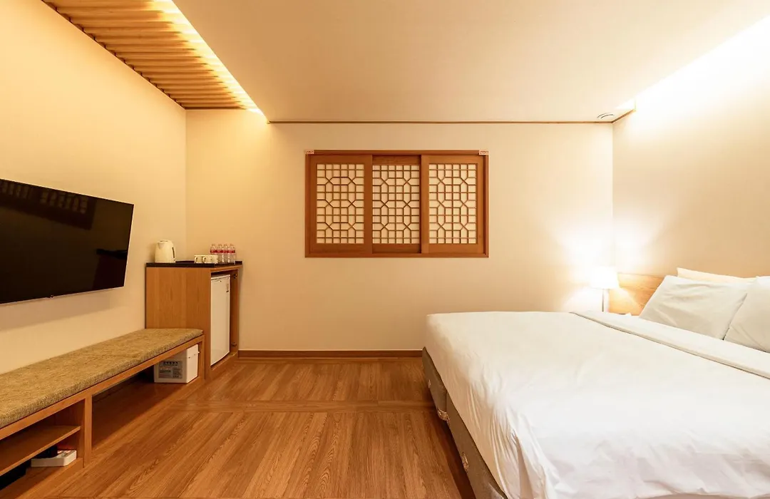 Hotel Sunbee Insadong-1
